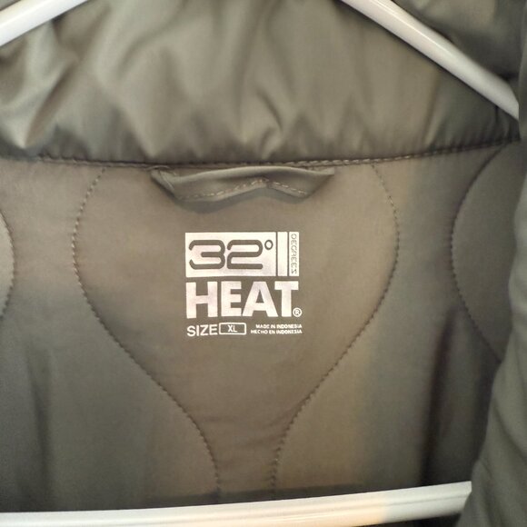 32 Degrees Button Up Quilted Jacket Size XL - Picture 3 of 13